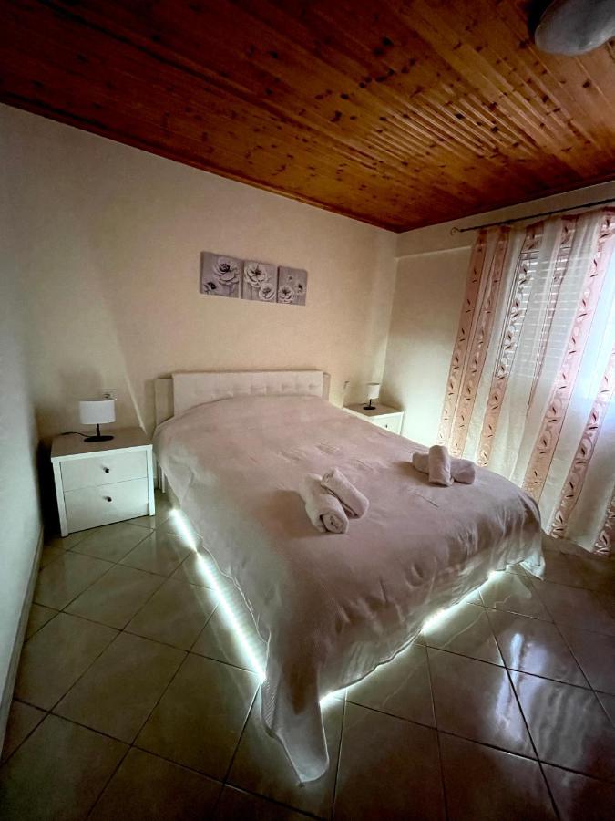 Lucas Apartments Himarë Dış mekan fotoğraf