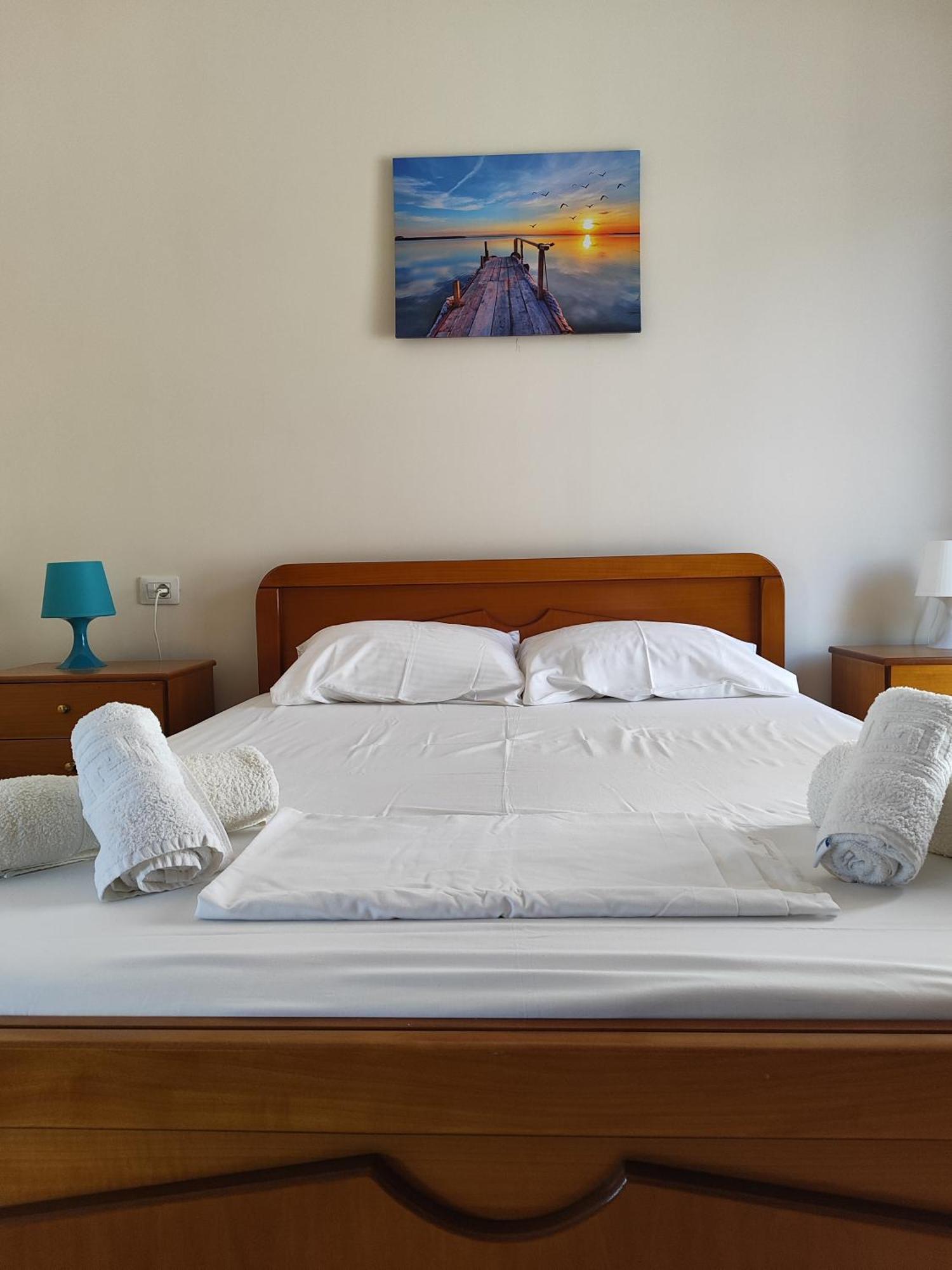 Lucas Apartments Himarë Oda fotoğraf