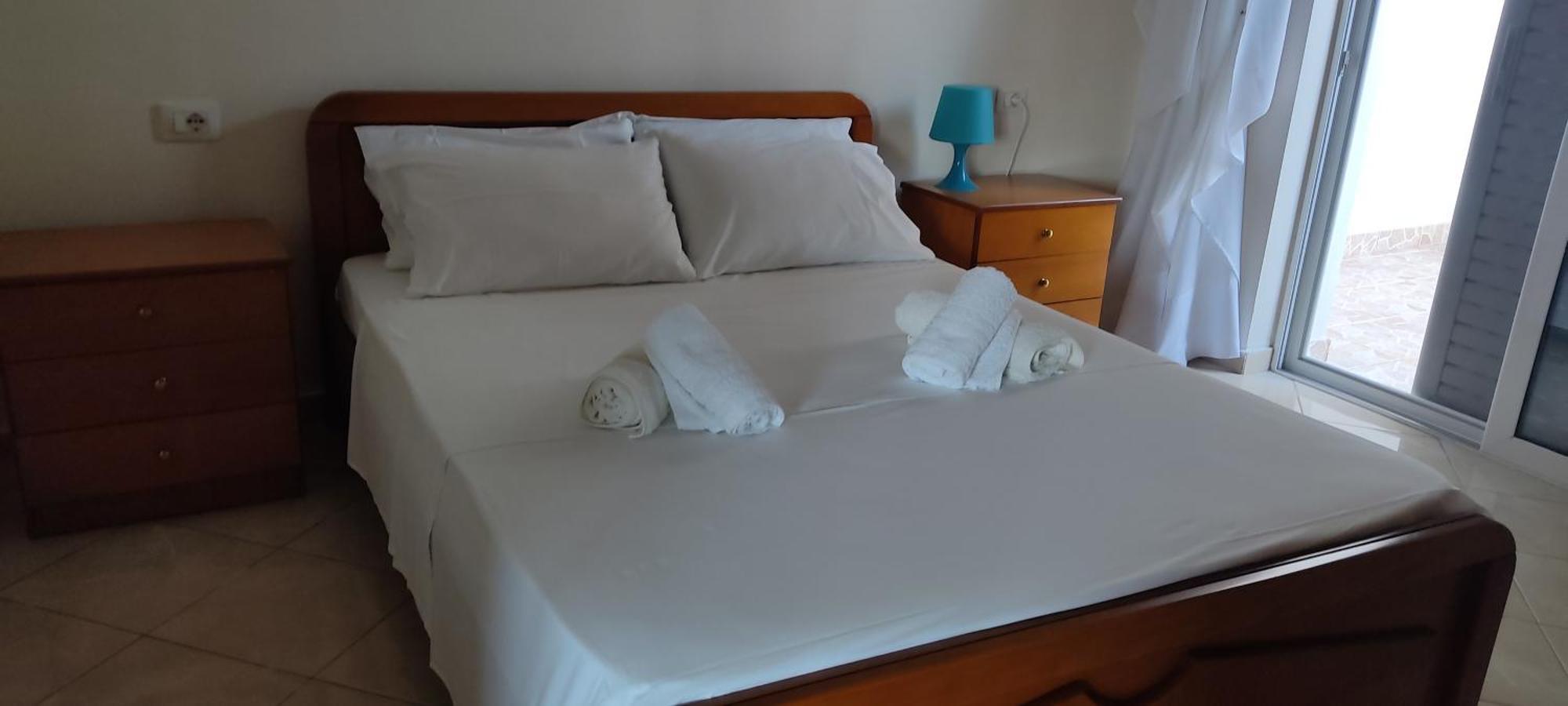 Lucas Apartments Himarë Oda fotoğraf